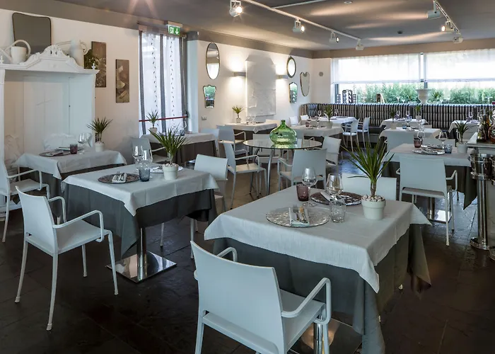 מלון Western פארמה