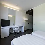 Western Hotel 4*