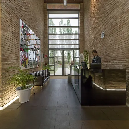 Otel Western 4*