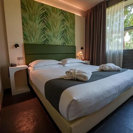 Hotel Western